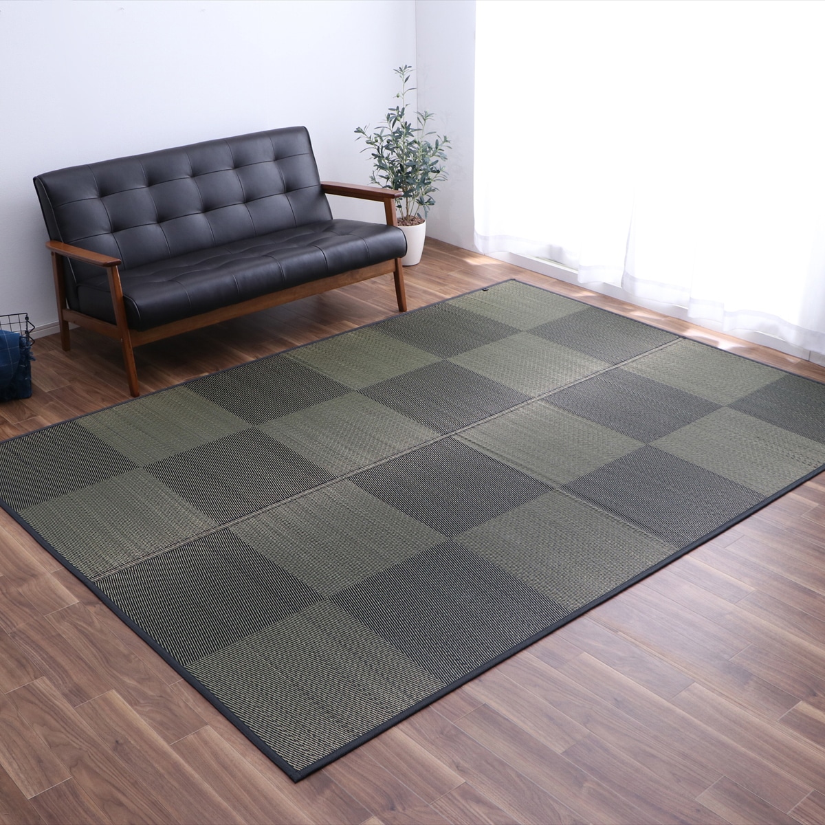 【I】【代引不可】イケヒコ 国産い草ラグカーペット DXノア ブラック 191×250cm 和モダン 抗菌防臭 8242200【北海道・沖縄・離島不可】