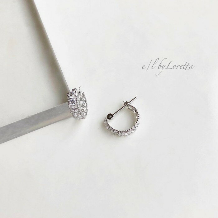 K10 CZ hoop pierce(White Gold) EL by Loretta レディース アクセサリー