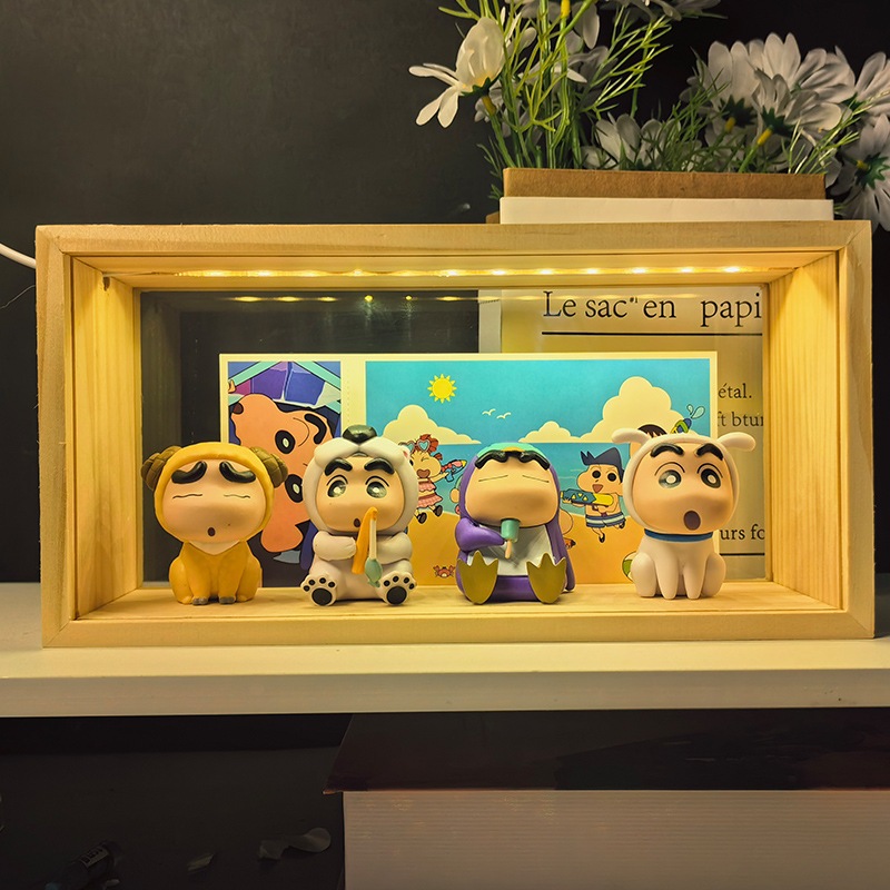 クレヨンしんちゃんシリーズのフィギュア装飾品ガールフレンドボーイフレンド子供学生創作フェスティバル用常夜灯