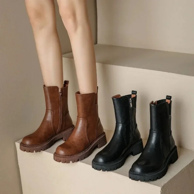 女性用本革ショートアンクルブーツ 厚底靴 カジュアルぬいぐるみ シンプル アウトドア ファッショナブル 2024