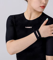 ⭐️未使用・新品⭐️HYDROGENリストバンド（黒4個） Qoo10 – 「4WIN」のショップページです。