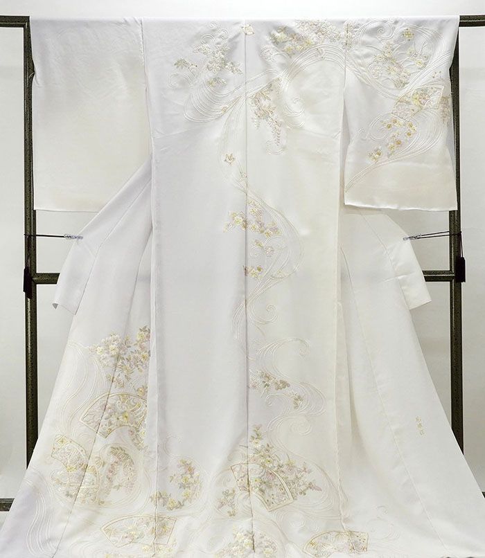 訪問着 正絹 尾峨佐染繍 扇面四季花吉祥模様 訪問着 新品 未仕立て 仮絵羽 着物 反物 b2279