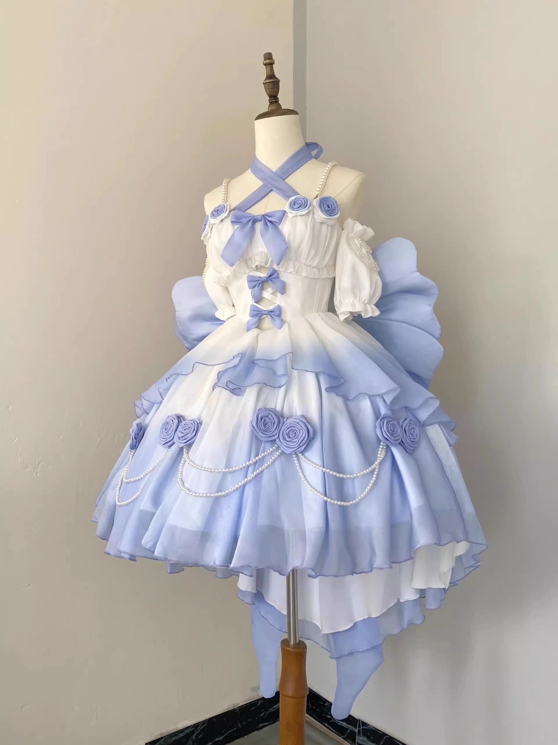 グラデーションブルーライトフラワーウェディングホロウフロントショートバックロングロリータ微ラメロリータふわふわ重工業プリンセスドレスロースカートロールプレイングTシャツ ティ-シャツ 6,571円