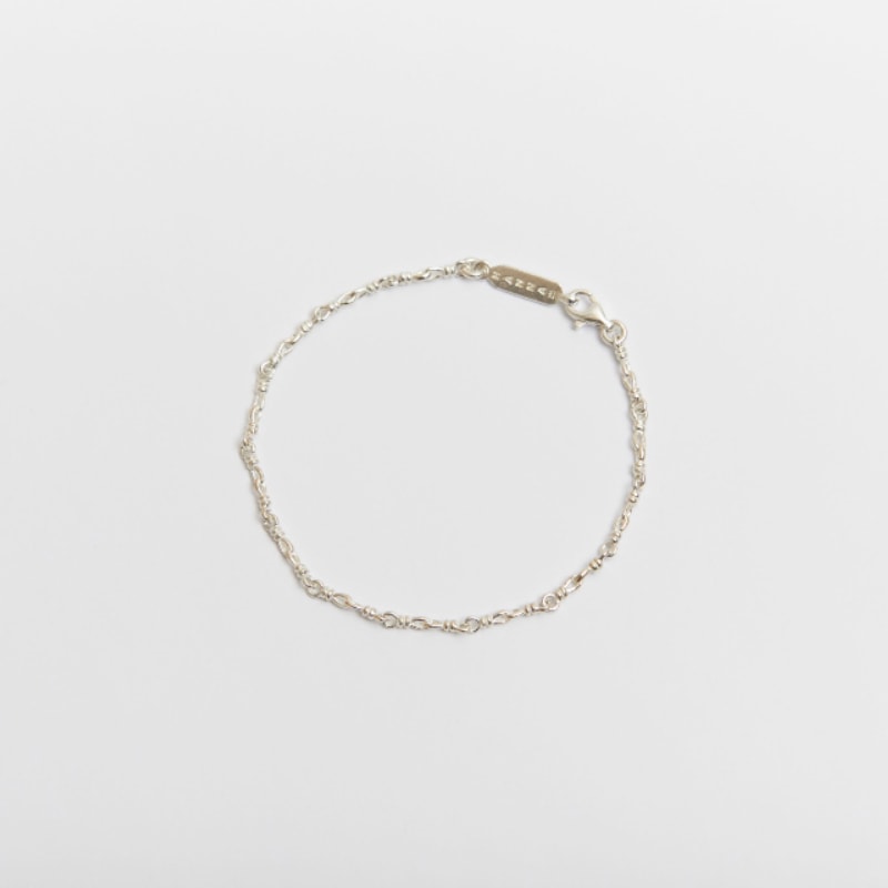 正規品 [BTS ジン 着用] B600 ブレスレット 韓国 アクセサリー シルバー レディース