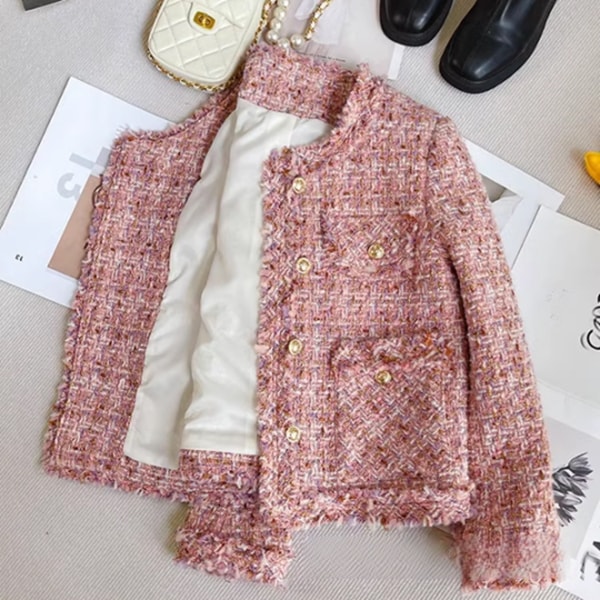 スタイルジャケット レディース トップス ジャケット アウター 上着 ノーカラージャケット ブレザー ミディアム丈 長袖 ラウンドネック 襟なし ノーカラー ストレート フェミニン ボタン フリンジ 11,138円