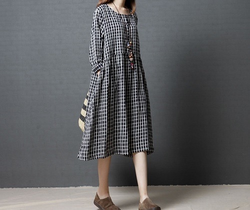 1120．チェック柄カジュアルルーズワンピース（ブラック） 100,000円
