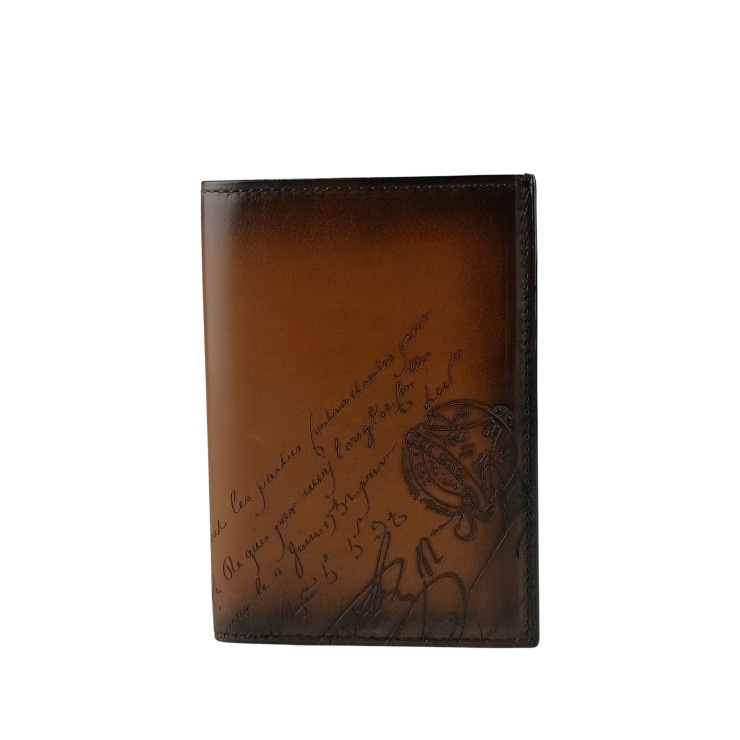 ベルルッティ パスポートケース カードケース カリグラフィ エスケール スクリットスワイプレザー - ブラウン カード入れ 名刺ケース ブランド クレジットカード【本物保証】 44,160円