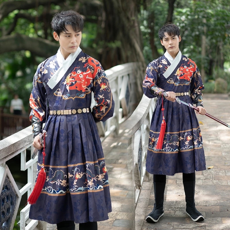 2025新作入荷 新作 男性用中国コスプレ衣裳 明王朝 漢服唐装 制服 飛魚服 メンズ 中華舞台ステージ衣装 龍刺しゅう ベルト 袖カバー 衣装3点セット チャイナ服 交差襟 縁取り 華流コスチューム
