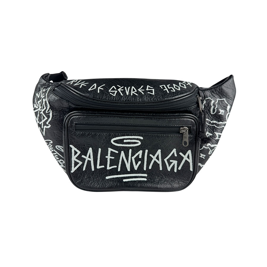 バレンシアガ BALENCIAGA ボディバッグ ベルトバッグ エクスプローラー グラフィティ レザー ブラック ユニセックス 529550 z6531 58,800円
