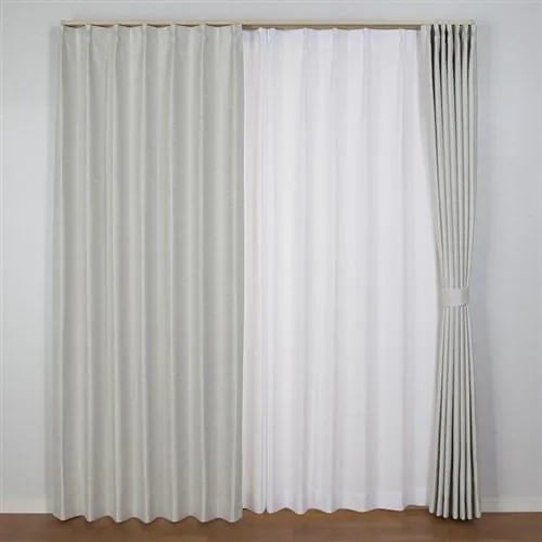 [200×178]カーテンコローレ アイボリー 1枚入 遮光性あり 形状記憶加工 遮熱・断熱効果あり ウォッシャブル 4,736円