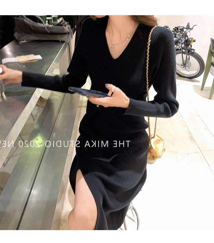 ワンピース セーター 長袖 細身 スリット ニット かわいい 可愛い きれいめ シンプル カジュアル 上品 おしゃれ お洒落 女子 こなれ感 キュート ガーリー 存在感 抜け感 無地