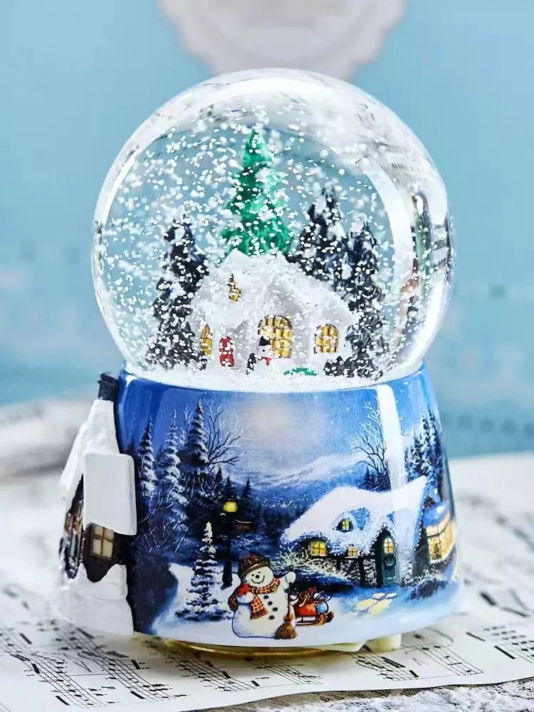 サンリオ ナイトライト 人感 センサー 授乳ライト 可愛い USB充電 間接照明 優しい光 ベッド ライト 軽量 持ち運び 卓上 玄関 転倒防止 寝室 出産祝い プレゼント