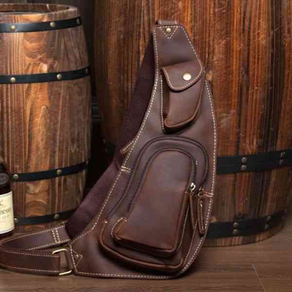 ボディバッグ メンズ おしゃれ 防水 冬 ウエストバッグ 春 夏 スポーツ レザー 50代 40代 本革 大容量 ショルダーバッグ 革 横型 人気 ウエストポーチ おすすめ ブランド 小さめ かっこい