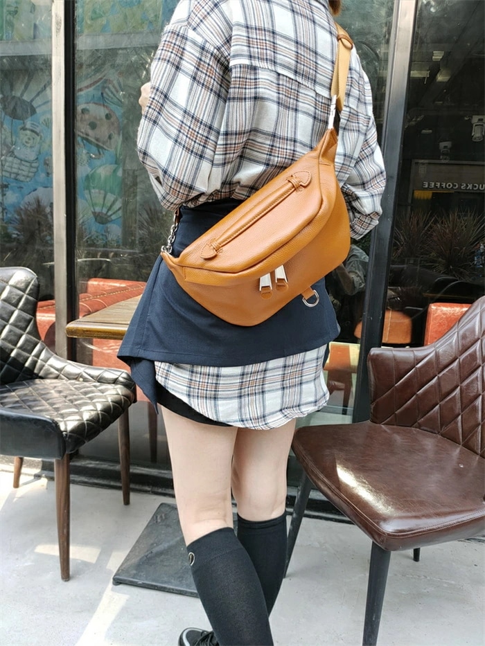 肩掛けバッグ 大人 ショルダーバッグ レザー 斜めがけバッグ 小さめ レディース 本革ミニショルダーバッグ ウエストポーチ