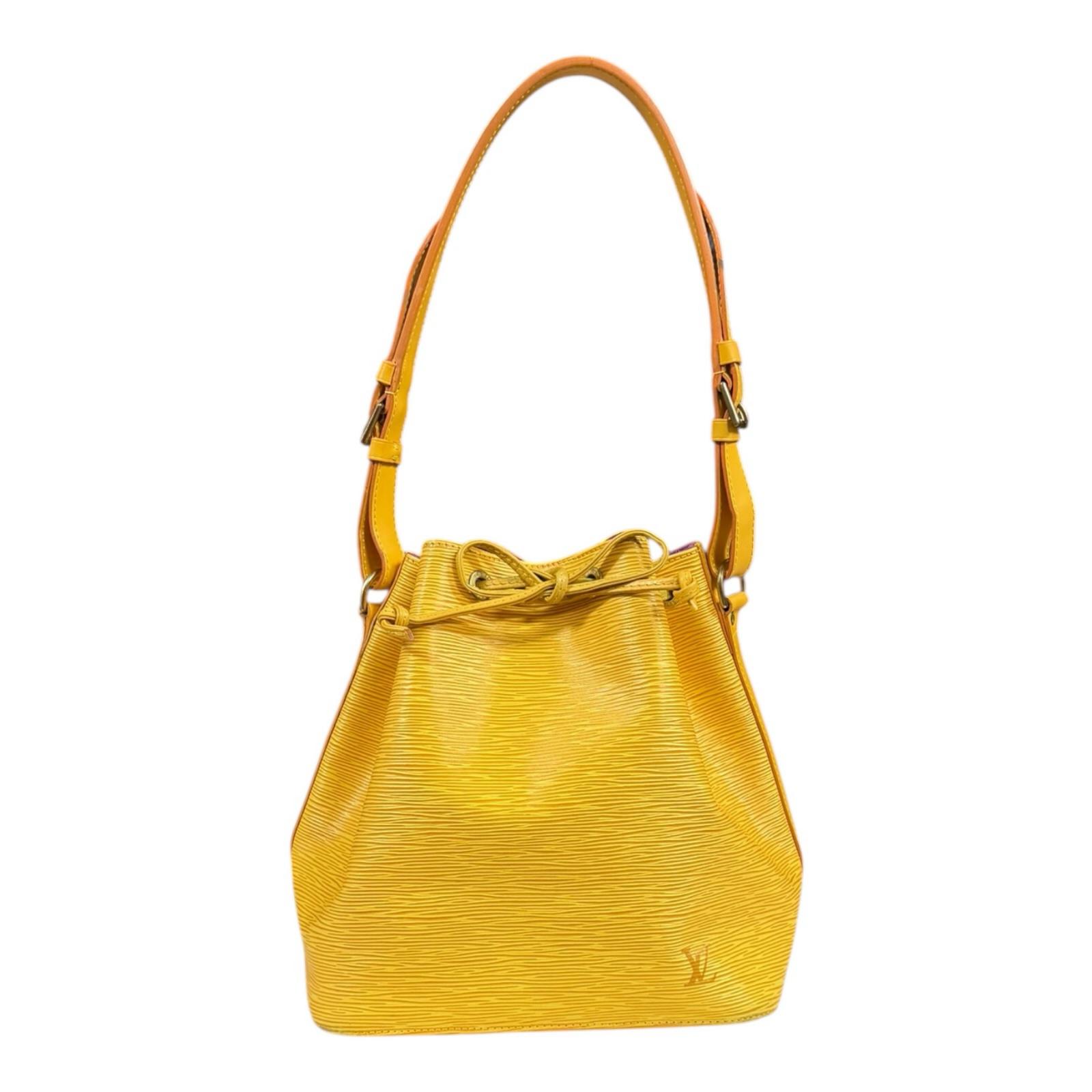 ルイヴィトン プチノエ エピ ショルダーバッグ エピレザー M44109 イエロー LOUIS VUITTON 中古