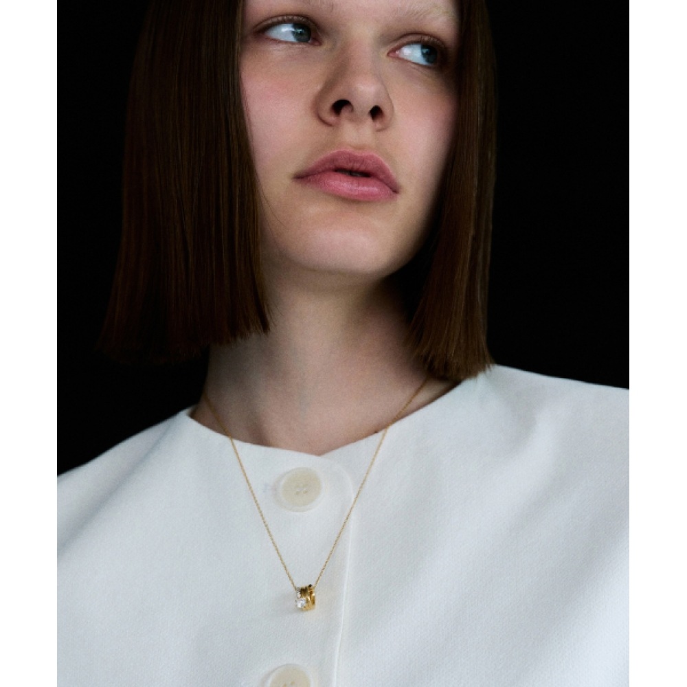 ナンバリング #8702