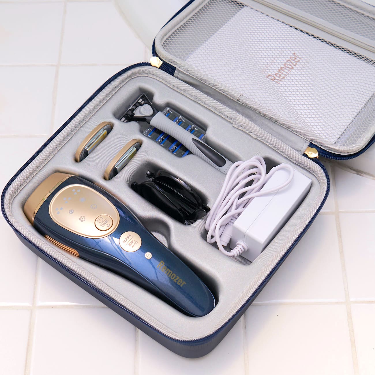 脱毛器 コスパ 人気 No.1受賞 Remozer 2 Pro 専用ケースセット Navy VIO 対応 レディース メンズ 家庭用 脱毛機 プロ級ハイパワー18.5J 冷却