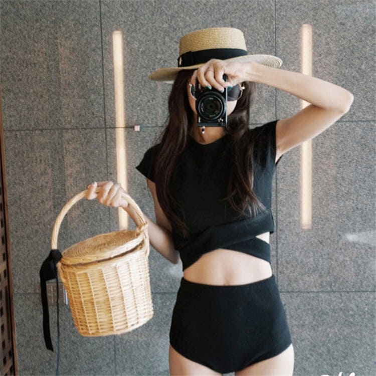 水着 ビキニ タンキニ セクシービキニ 体系カバー水着 かわいい 大人可愛い きれいめ セクシー シンプル カジュアル ナチュラル ゴージャス 華やか 大人 大人っぽい おしゃれ お洒落 レ