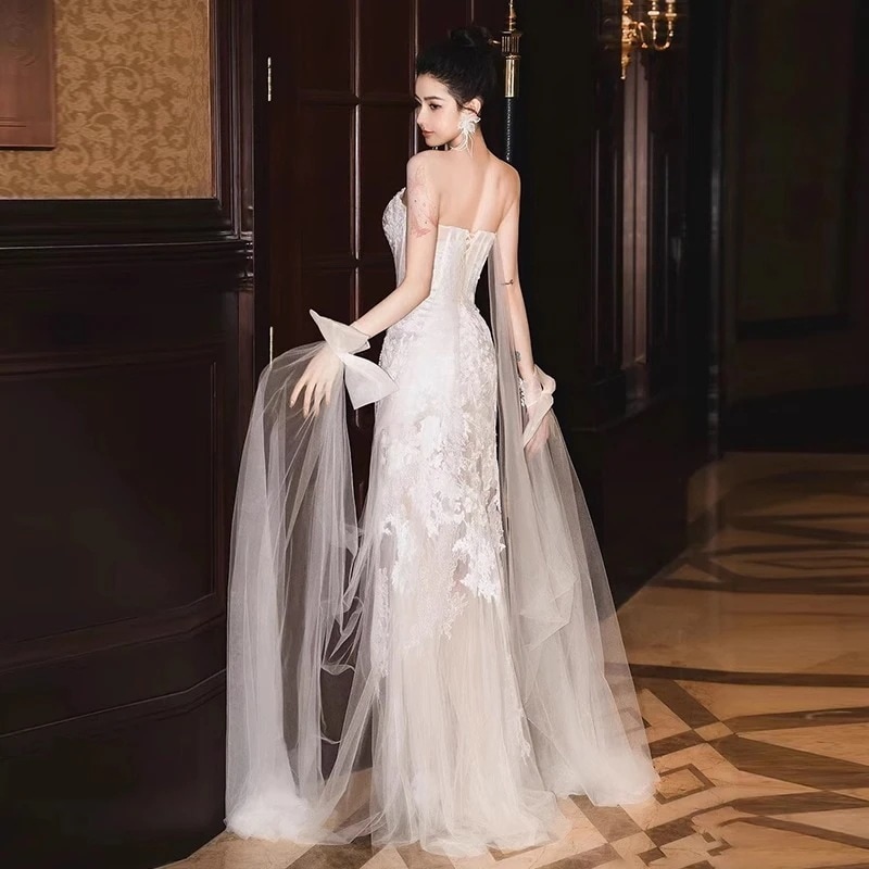 ストラップレス軽いウェディングドレススーパースタイルレースお出かけ糸気質スリムテールドレス夏ワンピースドレスその他 ワンピースドレス