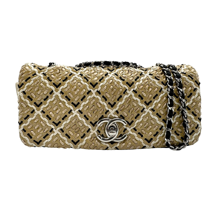シャネル CHANEL ショルダーバッグ エナメル ベージュ×ブラック シルバー レディース n0018