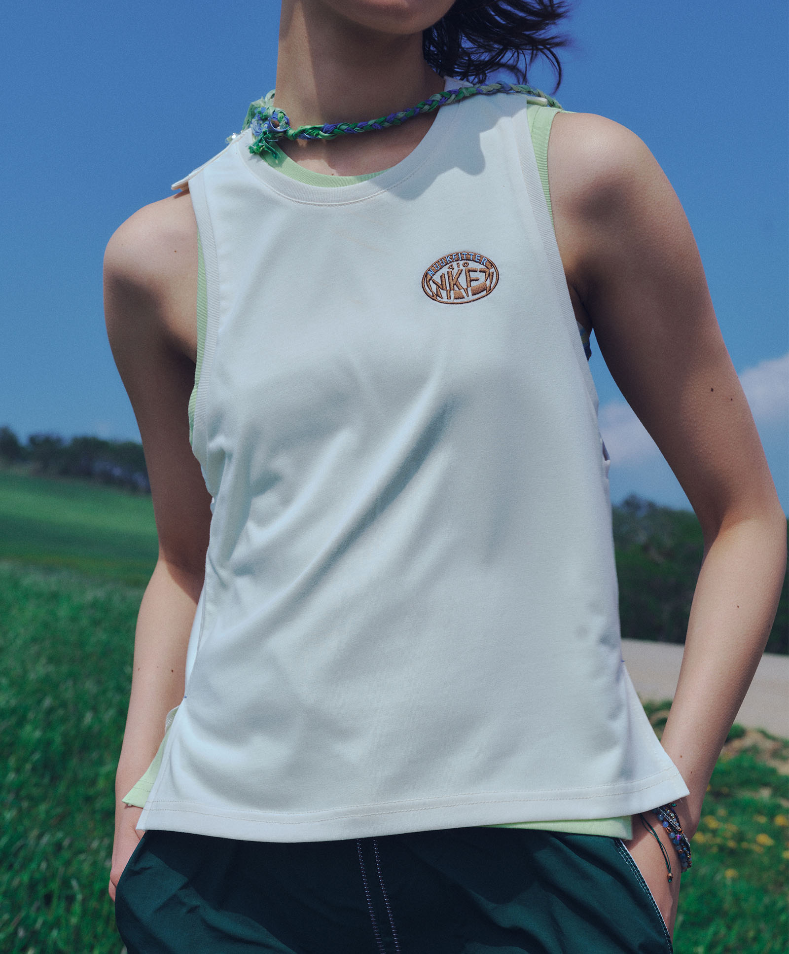 NKFT LAYERED SLIT SLEEVELESS_WOMEN [IVORY] 5,183円