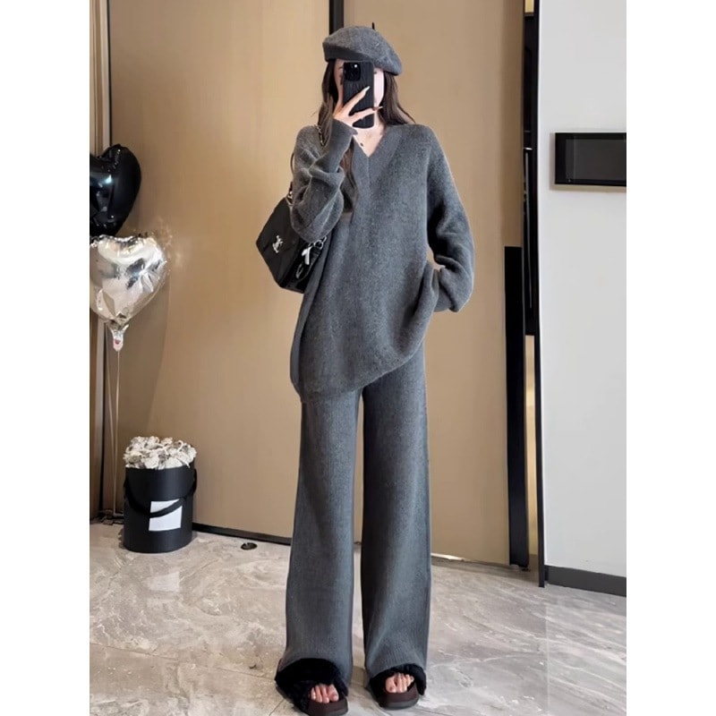 ハイエンドのカスタマイズ-怠惰なスタイルのニットセータースーツ女性の秋と冬の新しい韓国スタイルのルーズな大きいサイズのワイドレッグパンツ 2 点セット厚い