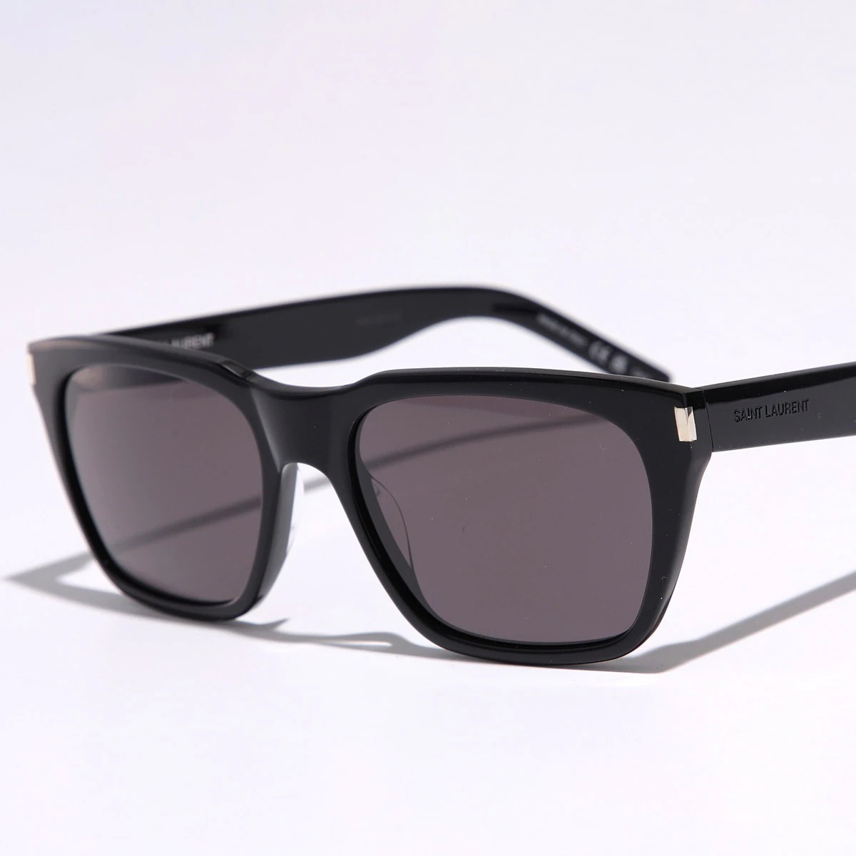 SAINT LAURENT サンローラン サングラス SL 598 ウェリントン型 セルフレーム フルリム ロゴ アイウェア 001 21,920円