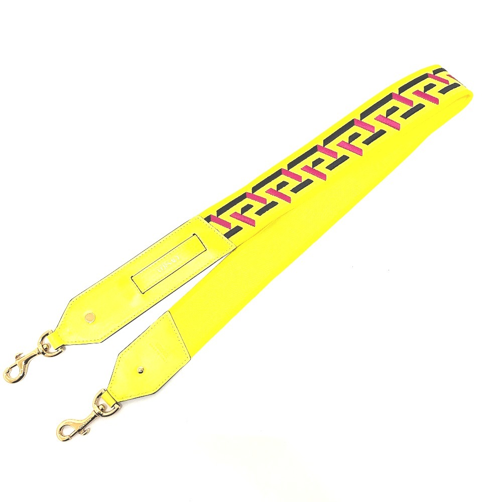 ショルダーストラップ 1002526 グレカ シグネチャー キャンバス/レザー イエロー 16,500円