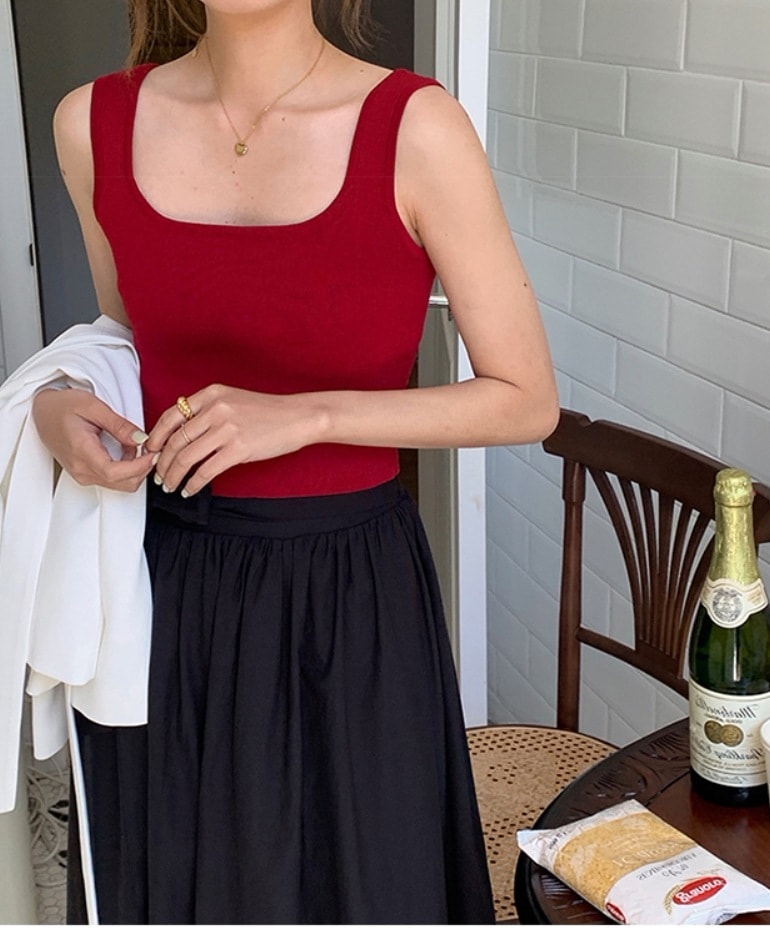 トップス モテアイテム インナー タンクトップ ショート丈 スリム タイト リブニット 可愛い きれいめ 上品 おしゃれ かっこいい 可愛い ラブリー キュート ガーリー クール モード系