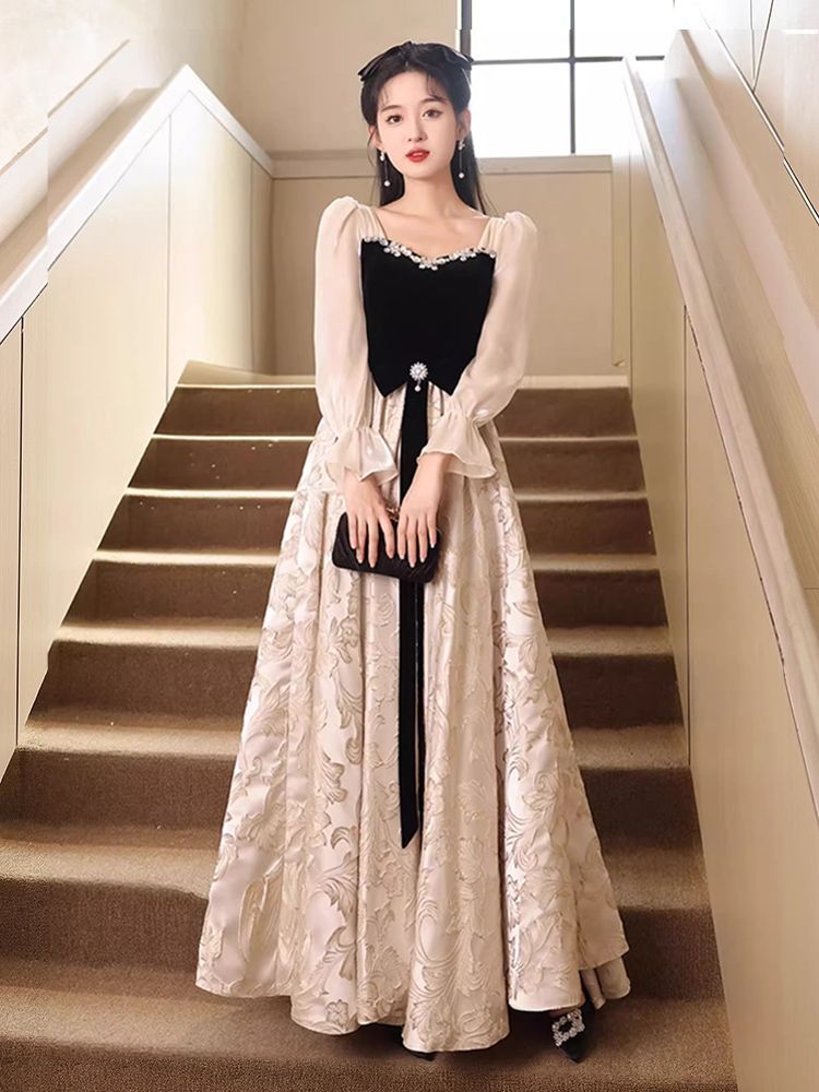 長袖イブニングドレスフェミニンスタイル宴会ハイエンド気質芸術テストドレス 5,656円