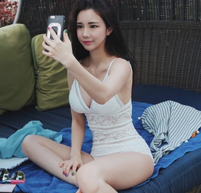 レーズ水着 水着 ワンピース レース かわいい 大人可愛い きれいめ セクシー シンプル ナチュラル 華やか 大人 大人っぽい おしゃれ レトロ 主役級 存在感 女っぽ ラブリー キュート クール