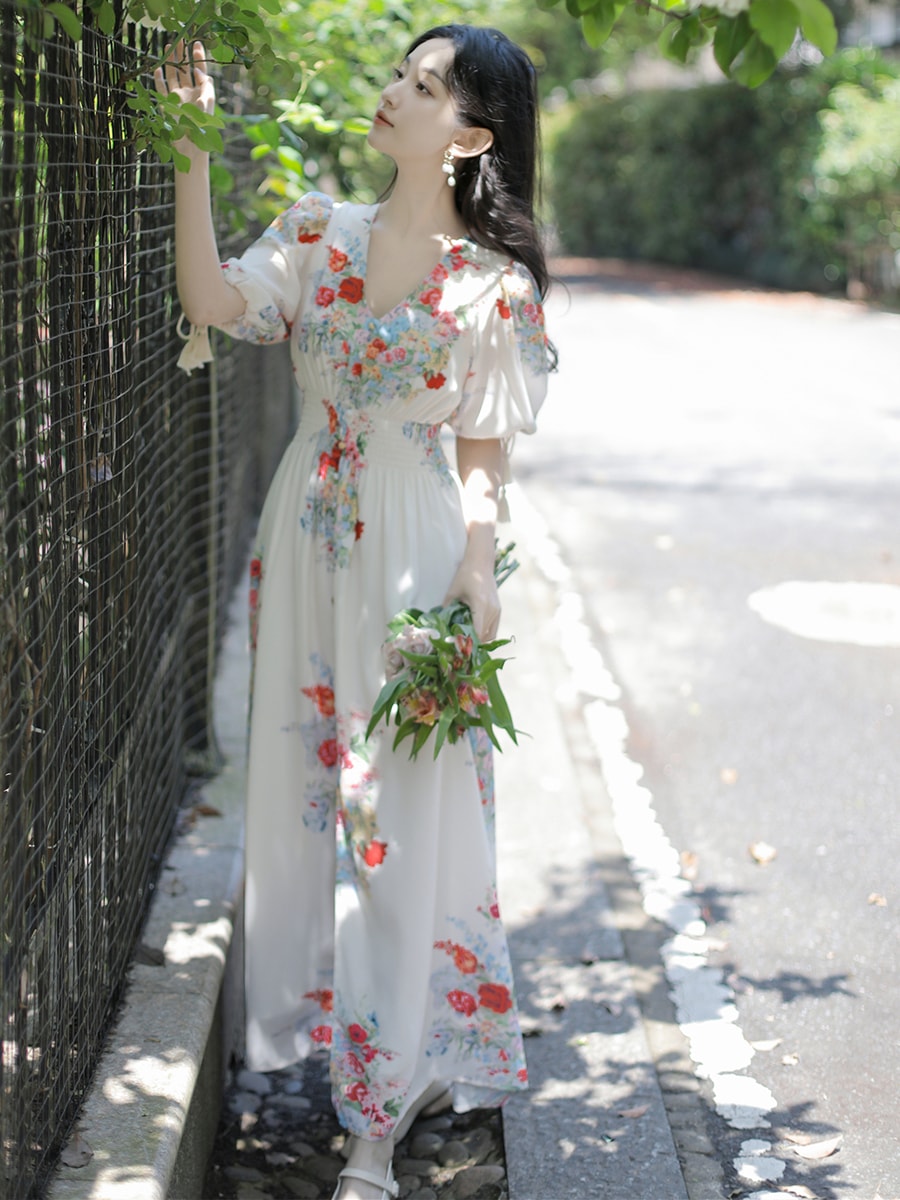 ミッドサマーフィールドヴィンテージフラワーフレンチパフスリーブウエストスリム花柄ドレスZF99