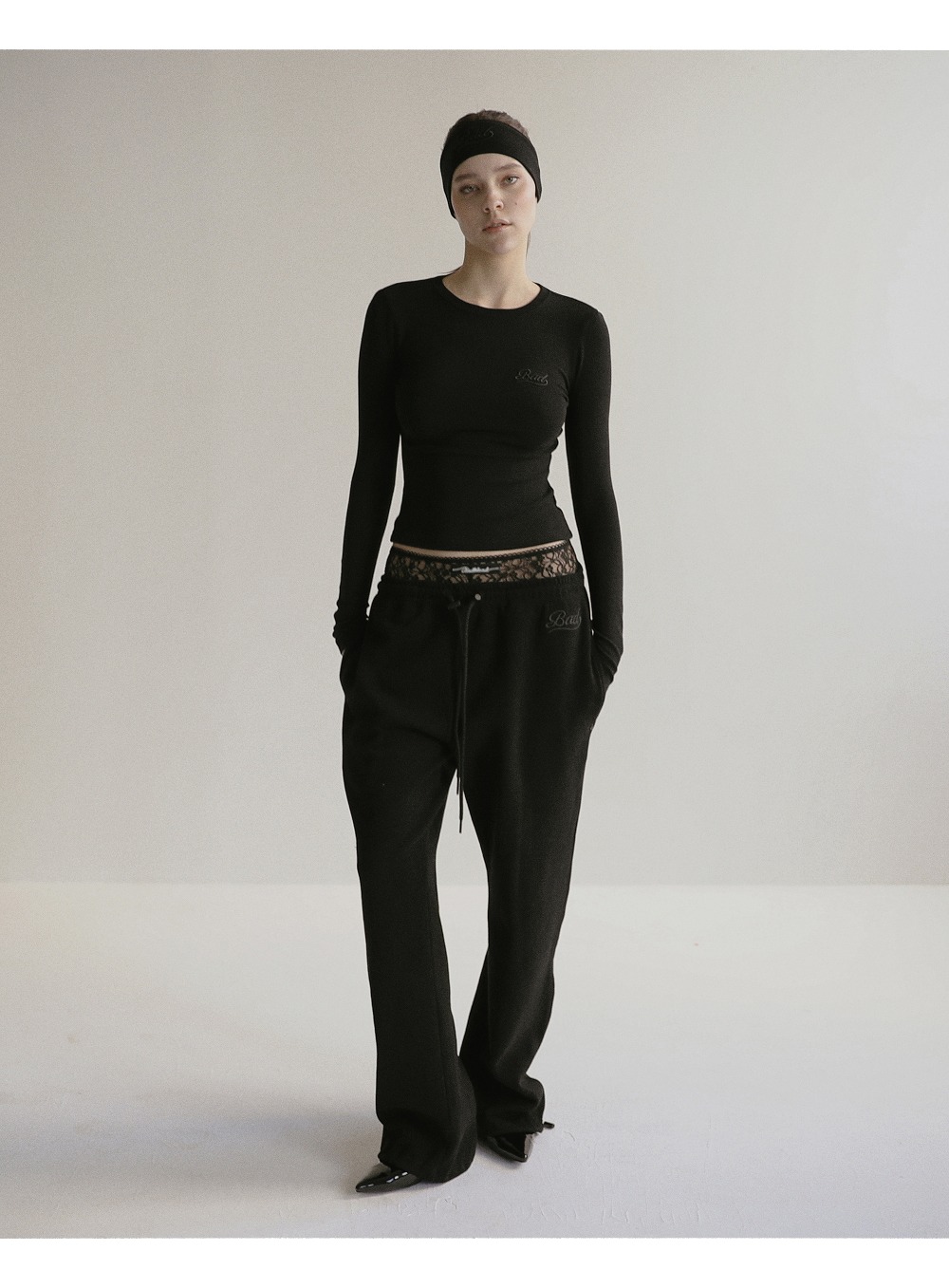 【BADBLOOD】 BEYOND SOFT JOGGER : BLACK
