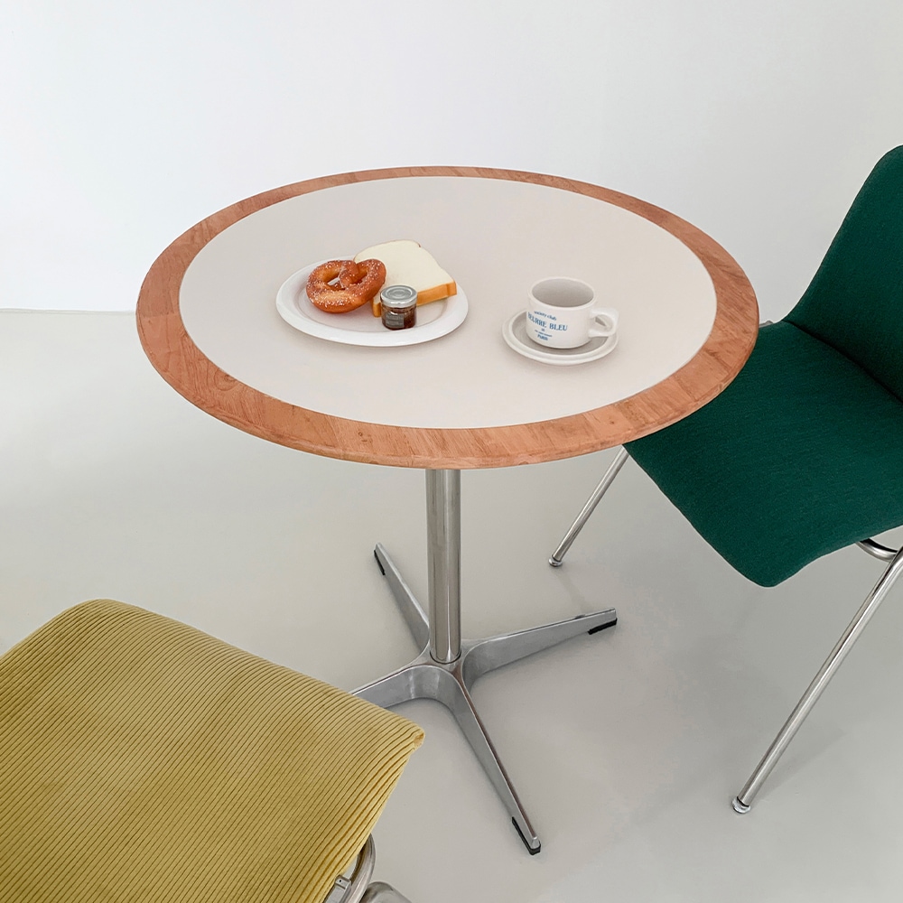 カステラ丸形テーブル 韓国インテリア ヴィンテージ リビング カフェ ブラウン ゴムの木 MDF LPM アルミニウム サイズが選べる 60×73cm/80×73cm