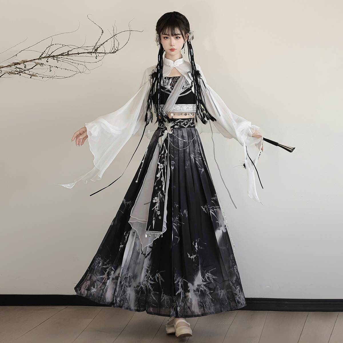 正規品デザイン鶴羽新韓国cos元素異域上着胸衣半スカート水墨