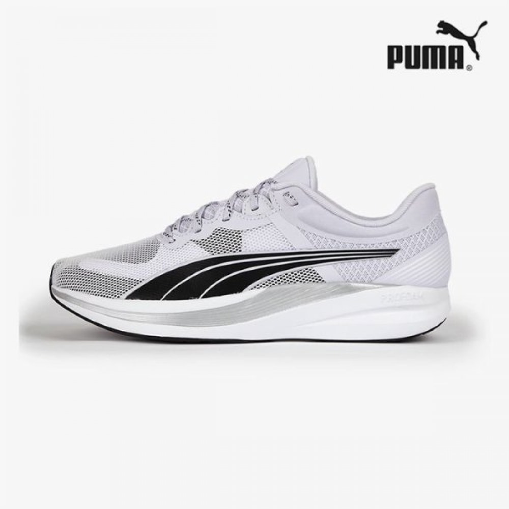Puma Galleria Puma Riddim Proform メンズコンフォートホワイトランニングシューズ