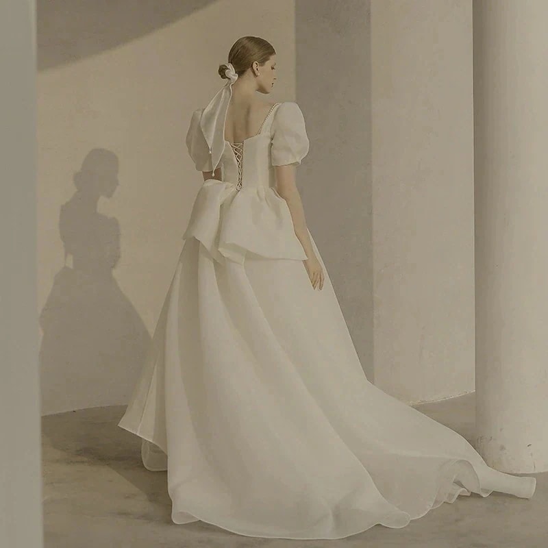 ウエディングドレス 花嫁 軽い ドレス 結婚式 披露宴 二次会 ウェディング 発表会 撮影 正式 婚礼 フォーマル パーティードレス 230%までに制限