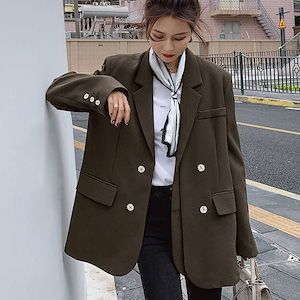 小さなスーツのジャケットの女性の偽の2つの春2023新しい韓国の英語スタイルのデザイン緩いスーツのジャケット
