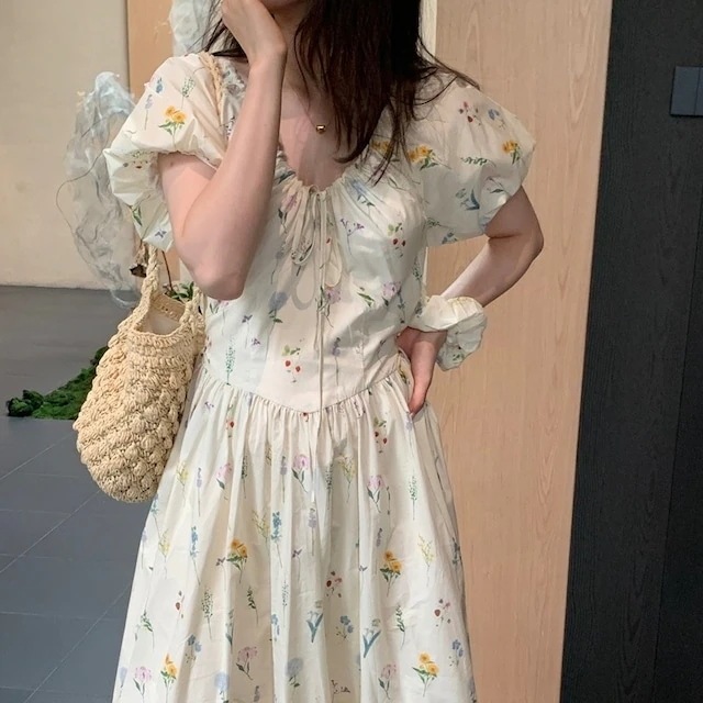 2024春夏ワンピース ロング丈 Vネック 半袖 バブル袖 花柄 Aライン リボン ゆったり 細見え 夏 カジュアル おしゃれ かわいい キュート 韓国ファッション レディース お出かけ安い