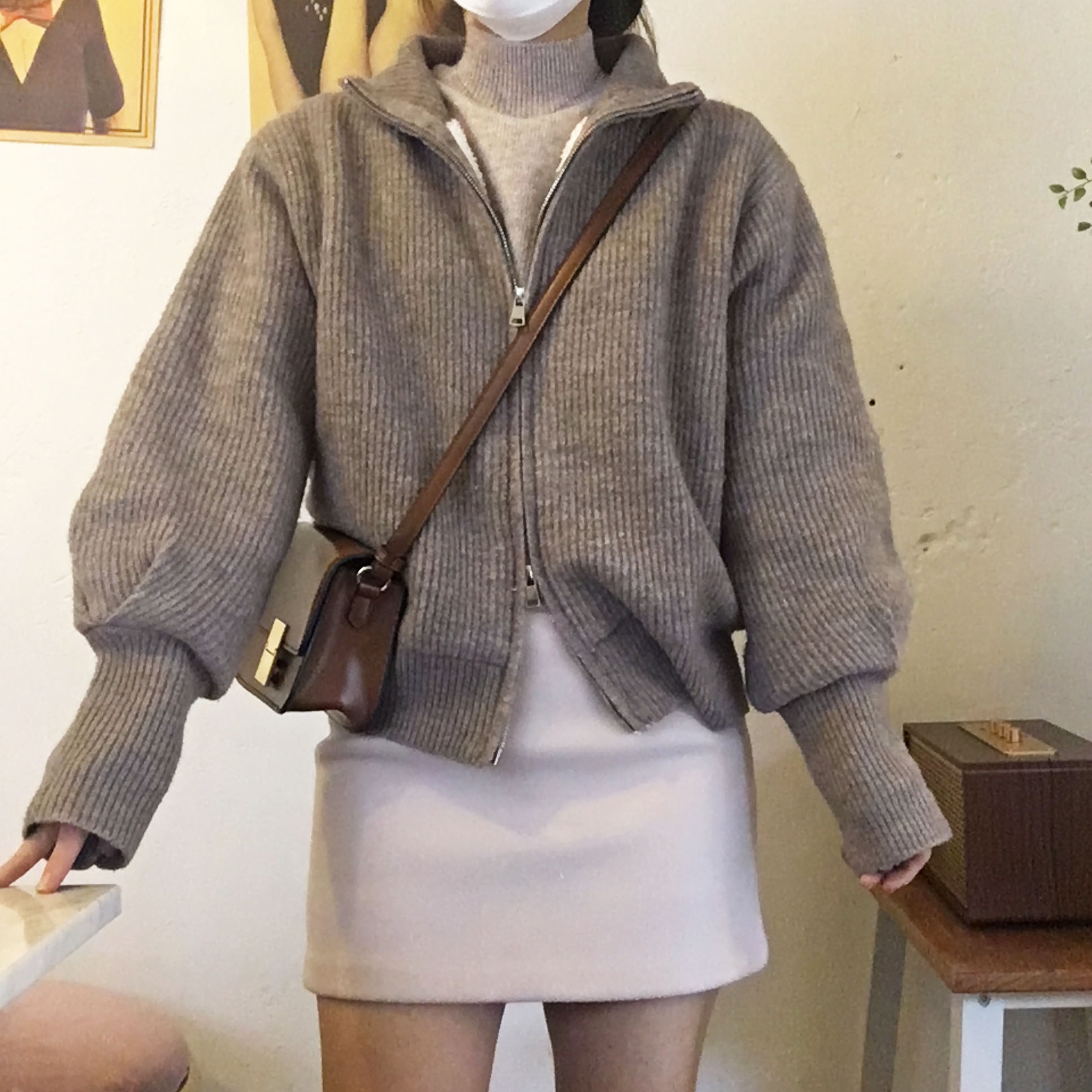 [ファー裏地/袖パフ] ツーウェイ ウールニットジップアップカーディガン/ハーフネック リブ ショートニット カーディガン