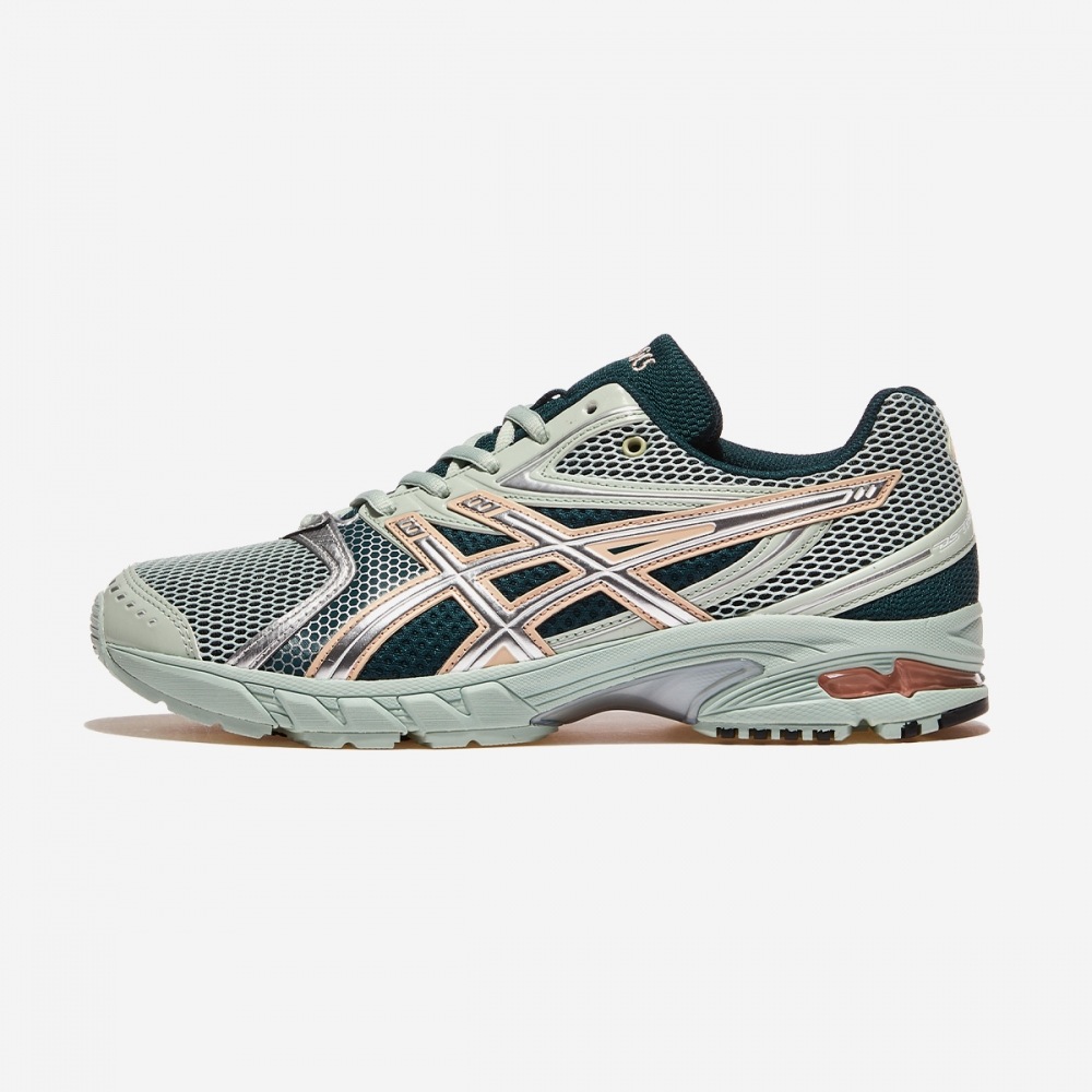 アシックス GEL-DS トレーナー 14 1203A607-LICHEN ROCK/PURE SILVER