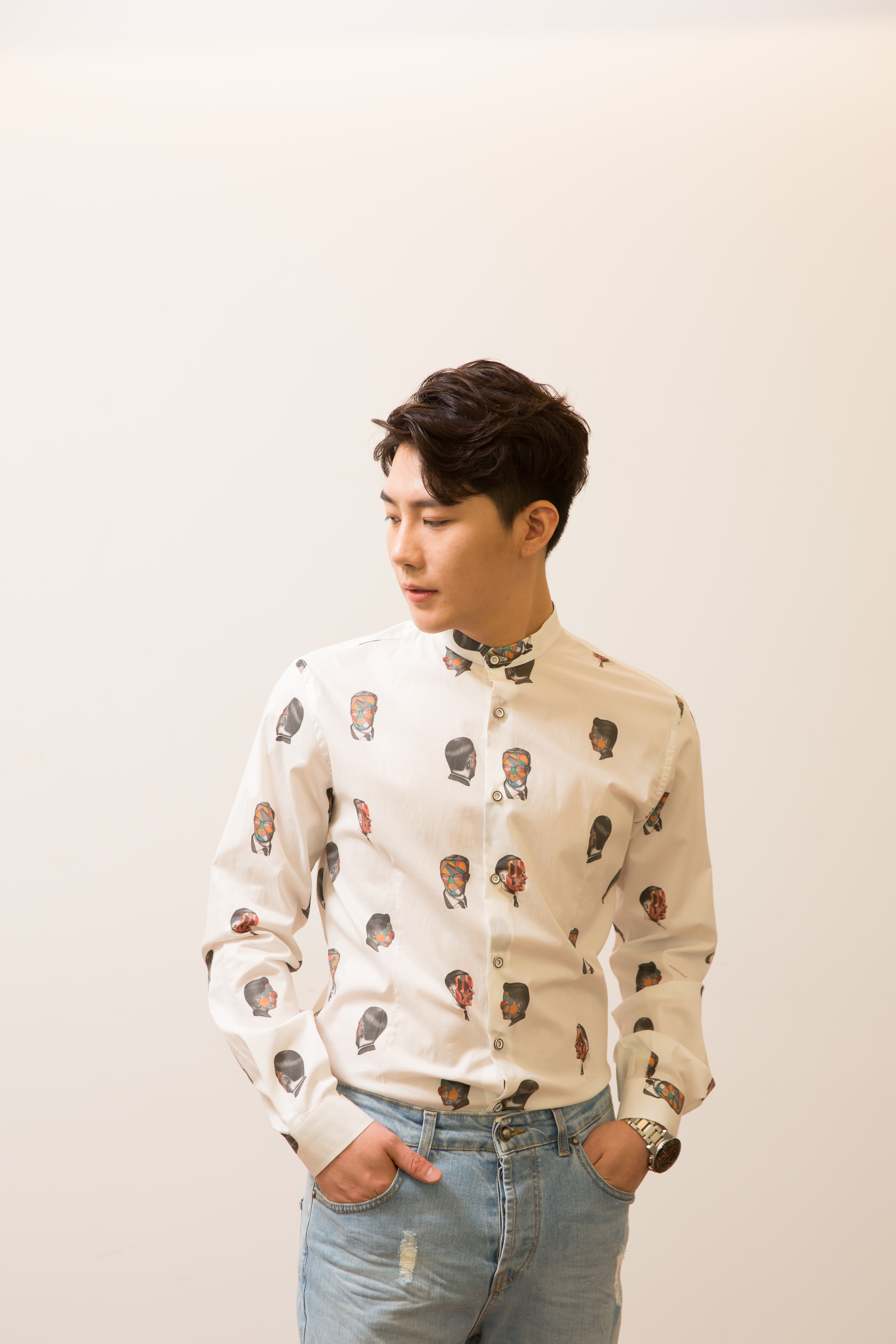 イタリアのプレミアムハンドメイドNEILL KATTERの夏長袖シャツ ! Big Sale!