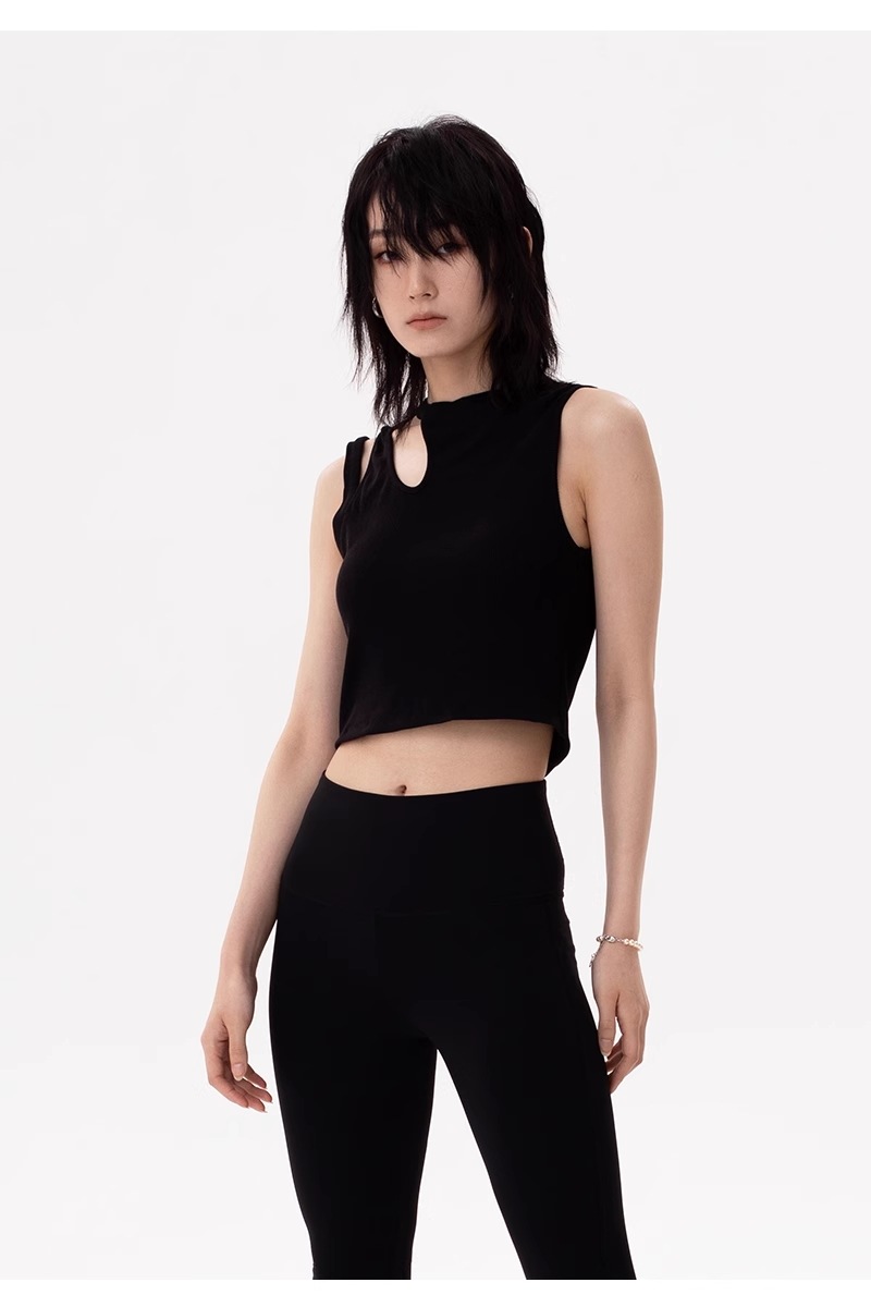 ブラック ノースリーブ Tシャツ タンクトップ レイヤード タンクトップ 個性的 トップス 袖なし ノースリーブ シンプル 大人 おしゃれ お洒落 かっこいい エキゾチック 大人女子 こなれ感