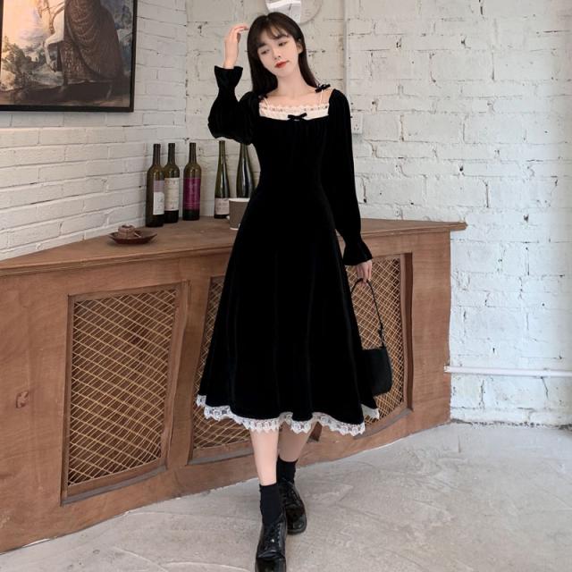 【全店任意2枚購入で100円OFF】ワンピース レース飾り　大きいサイズ　Aライン　可愛い　ロングワンピース　L-6L　9830