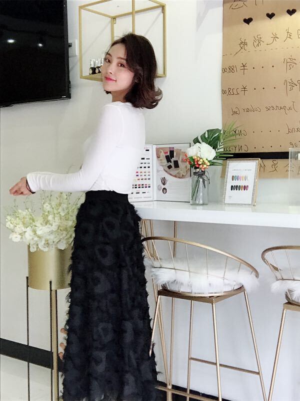 スカート ボトムス ロング ロング丈 ハイウエスト スリム きれいめ 大人 上品 おしゃれ お洒落 かっこいい レトロ 大人女子 こなれ感 クール エレガント モダン 主役級 存在感 オールマッチ