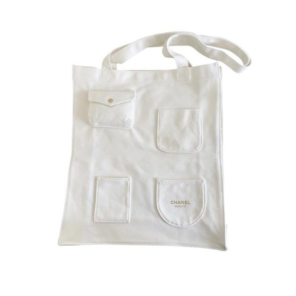 シャネル ホワイト トートバッグ (ノベルティ) #ホワイト