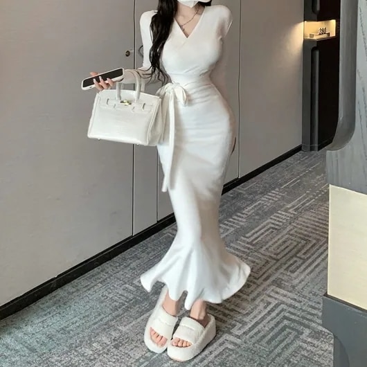 ワンピース マーメイドスカート ロングスカート ロング マキシ 長袖 Vネック 襟なし マーメイド 切り替え リボン ウエストマーク ウエストリボン ハイウエスト 切り替えデザイン 大人可愛い きれい