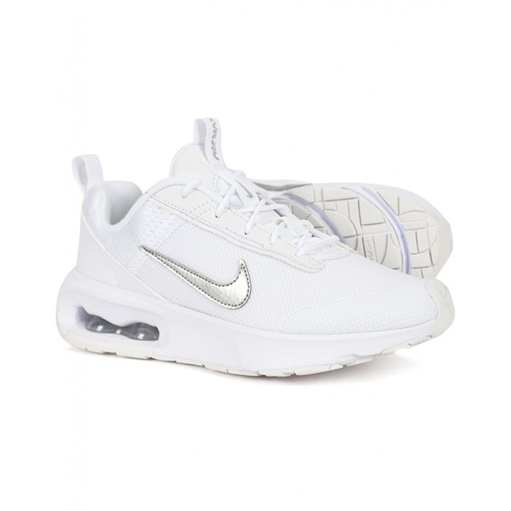 Nike ランニングシューズエアマックスインターロックライト付き 14,793円