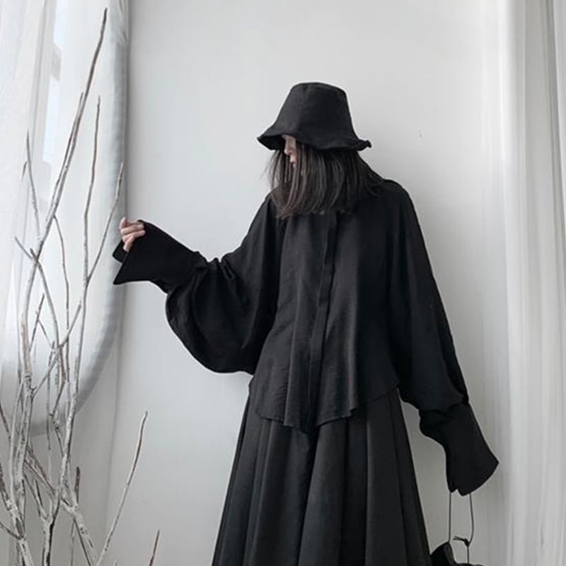 レディース長袖シャツ春夏新作ラージサイズルーズカジュアルシャツレディースファッションパーソナリティラージサイズシンプルシャツ無地多用途カジュアルシャツレディースファッション