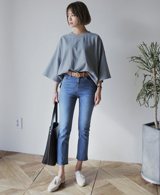 レディース　送料無料　オーバーフィットなTシャツ